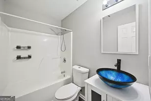 25 Castlehill Ct, Covington, GA 30016 - Photo 7