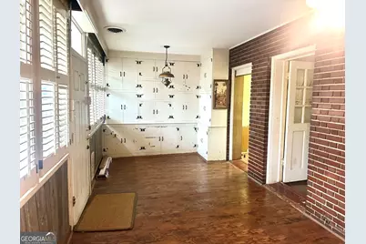 550 S Hill St, Griffin, GA 30224 - Photo 21