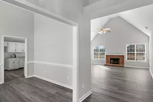 810 Karie Dr, McDonough, GA 30253 - Photo 9