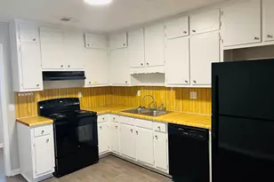 1075 Eastview Rd NE, Conyers, GA 30012 - Photo 7