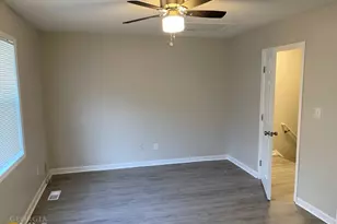 907 Silverwood Dr, Atlanta, GA 30349 - Photo 15