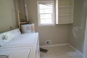 435 Barnett Shoals Rd, Athens, GA 30605 - Photo 9