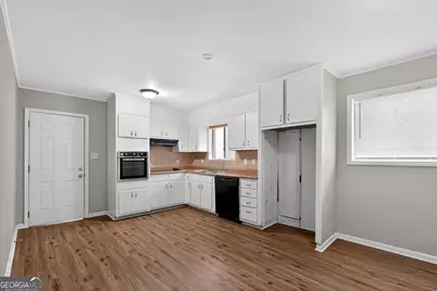 5700 Deerfield Trail, Atlanta, GA 30349 - Photo 19
