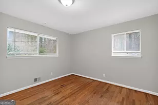 5700 Deerfield Trail, Atlanta, GA 30349 - Photo 9