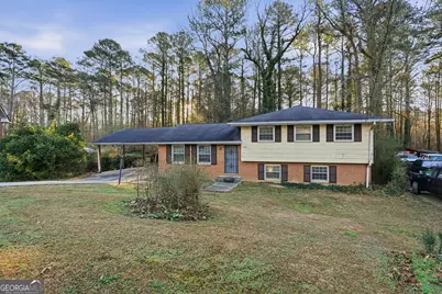 5700 Deerfield Trail, Atlanta, GA 30349 - Photo 3