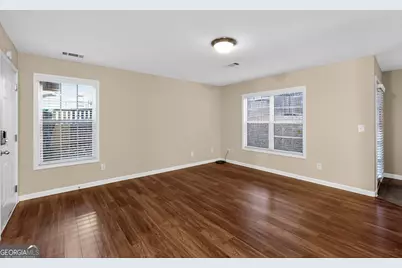 2732 Silver Hill Terrace SE, Atlanta, GA 30316 - Photo 9