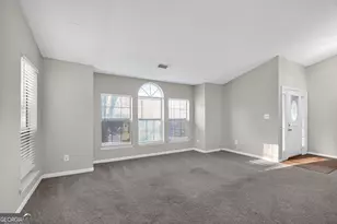 716 Shore Ln, Lithonia, GA 30058 - Photo 9