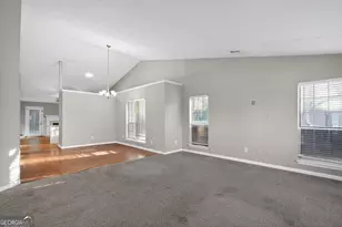 716 Shore Ln, Lithonia, GA 30058 - Photo 15