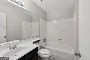 1142 Chapman Cir, Stone Mountain, GA 30088 - Photo 27