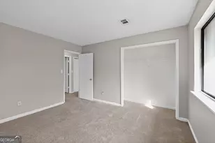 1142 Chapman Cir, Stone Mountain, GA 30088 - Photo 21