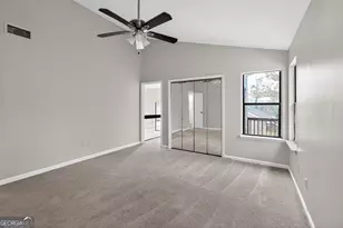 1142 Chapman Cir, Stone Mountain, GA 30088 - Photo 17