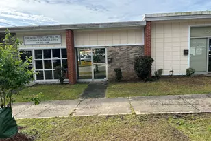 426 Academy Ave, Dublin, GA 31021 - Photo 1