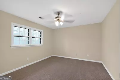 4228 Kings Troop Road, Stone Mountain, GA 30083 - Photo 15