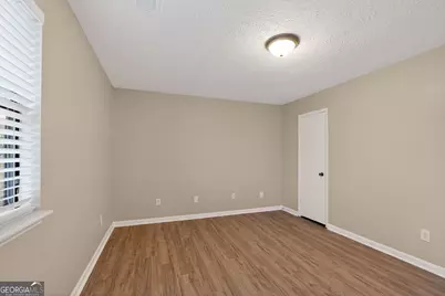 3520 Valley Chase Court, Lithonia, GA 30038 - Photo 13