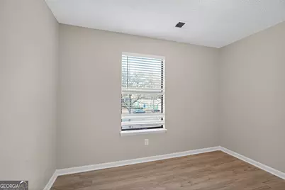 3520 Valley Chase Court, Lithonia, GA 30038 - Photo 5