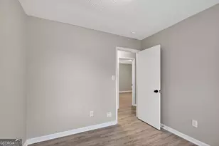 3520 Valley Chase Ct, Lithonia, GA 30038 - Photo 11