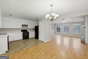 5447 Pepperwood Ct, Stone Mountain, GA 30087 - Photo 17