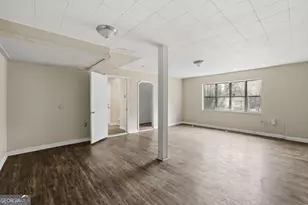 5447 Pepperwood Ct, Stone Mountain, GA 30087 - Photo 15