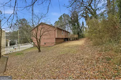 5447 Pepperwood Court, Stone Mountain, GA 30087 - Photo 7