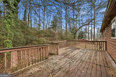 5447 Pepperwood Court, Stone Mountain, GA 30087 - Photo 5