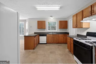 7887 Providence Point Way, Lithonia, GA 30058 - Photo 17