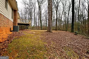 270 Fairfield Dr, Ellenwood, GA 30294 - Photo 3