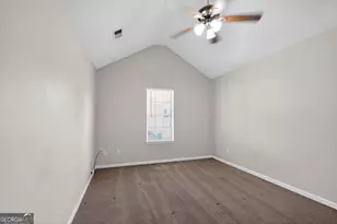 2549 Feywood Ct, Lithonia, GA 30058 - Photo 7