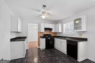 2549 Feywood Ct, Lithonia, GA 30058 - Photo 19