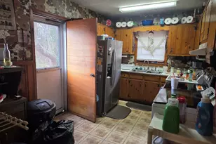 1100 N Parkwood Dr, Forest Park, GA 30297 - Photo 5