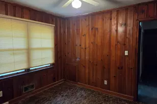 1100 N Parkwood Dr, Forest Park, GA 30297 - Photo 9