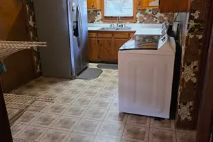 1100 N Parkwood Dr, Forest Park, GA 30297 - Photo 5