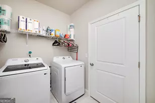 455 Timberbrook Dr, Sharpsburg, GA 30277 - Photo 25