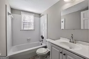 551 Hickory Hills Ct, Stone Mountain, GA 30083 - Photo 29