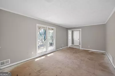 551 Hickory Hills Court, Stone Mountain, GA 30083 - Photo 11