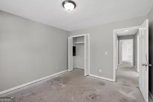 551 Hickory Hills Ct, Stone Mountain, GA 30083 - Photo 23