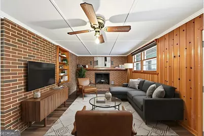 124 Larose Circle, Marietta, GA 30060 - Photo 3