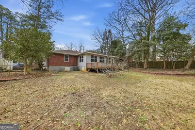 124 Larose Circle, Marietta, GA 30060 - Photo 5