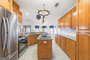 2127 Charing, Brunswick, GA 31525 - Photo 19