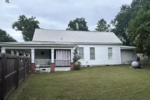 8 Laurel St, Butler, GA 31006 - Photo 31