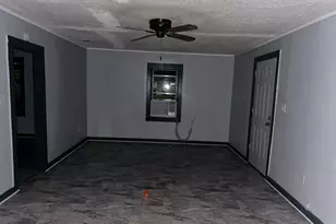 720 9th St NW, Moultrie, GA 31768 - Photo 5