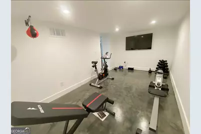 280 W Lake Drive NW, Atlanta, GA 30314 - Photo 37