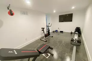 280 W Lake Dr NW, Atlanta, GA 30314 - Photo 37