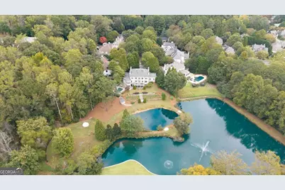745 Brookwoods Trace, Sandy Springs, GA 30342 - Photo 11