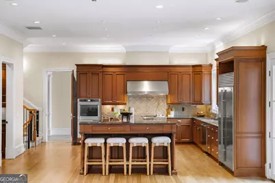 745 Brookwoods Trace, Sandy Springs, GA 30342 - Photo 25