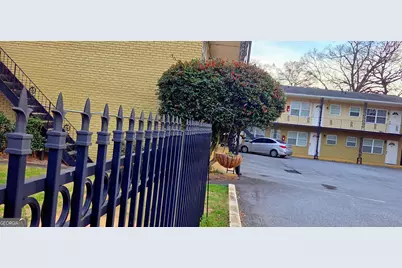 21 Delmont Drive #10, Atlanta, GA 30305 - Photo 13