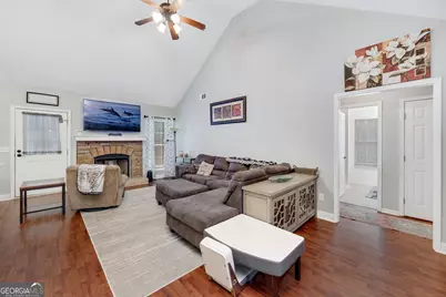 119 Cedar Ridge Drive, Lagrange, GA 30241 - Photo 5