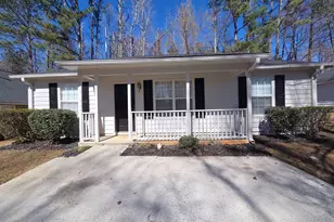 164 Crystal Brook, Griffin, GA 30223 - Photo 1