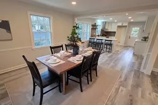 610 Glenforest Rd, Sandy Springs, GA 30328 - Photo 11