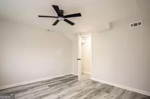 610 Glenforest Rd, Sandy Springs, GA 30328 - Photo 35