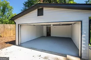 610 Glenforest Rd, Sandy Springs, GA 30328 - Photo 43